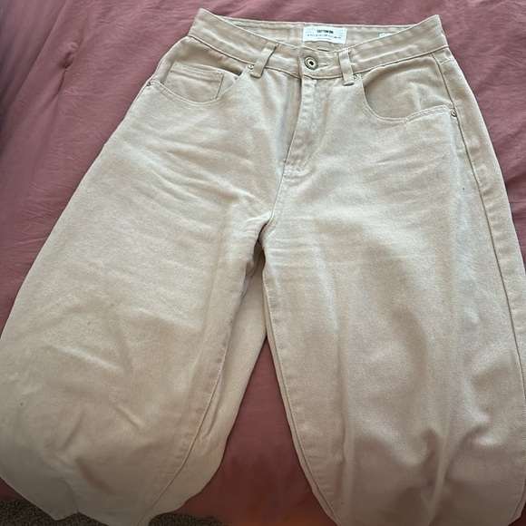 Cotton On Beige Jeans/Pants 👝👝👝 - Picture 8 of 9